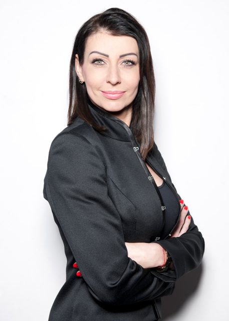 IZABELA ZALESKA 6