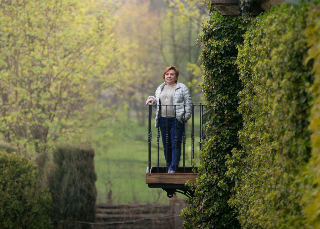 Grażyna Wrona Prezes Manor House 300DPI Mama 1 of 12