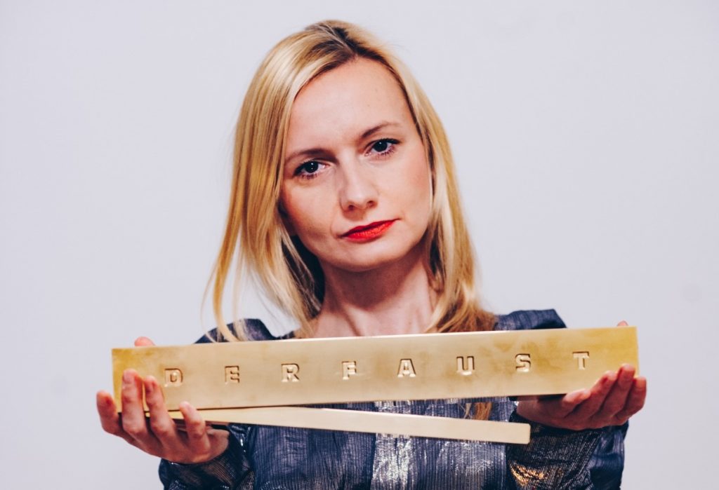 Ewelina Marciniak Der Faust poz