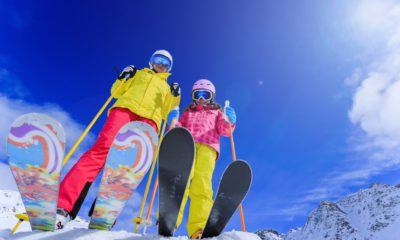 kobiety dziewczyny na stoku narciarskim